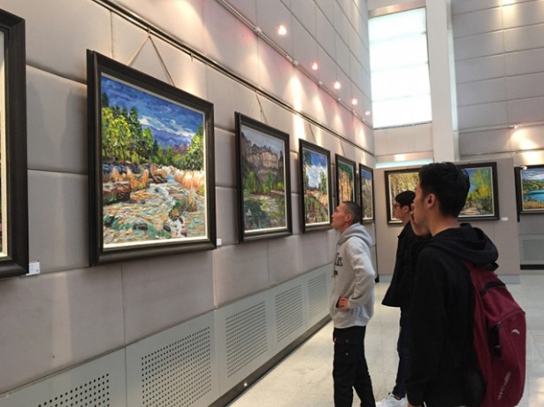 必赢71886网址登录举办徐建新教授油画作品展